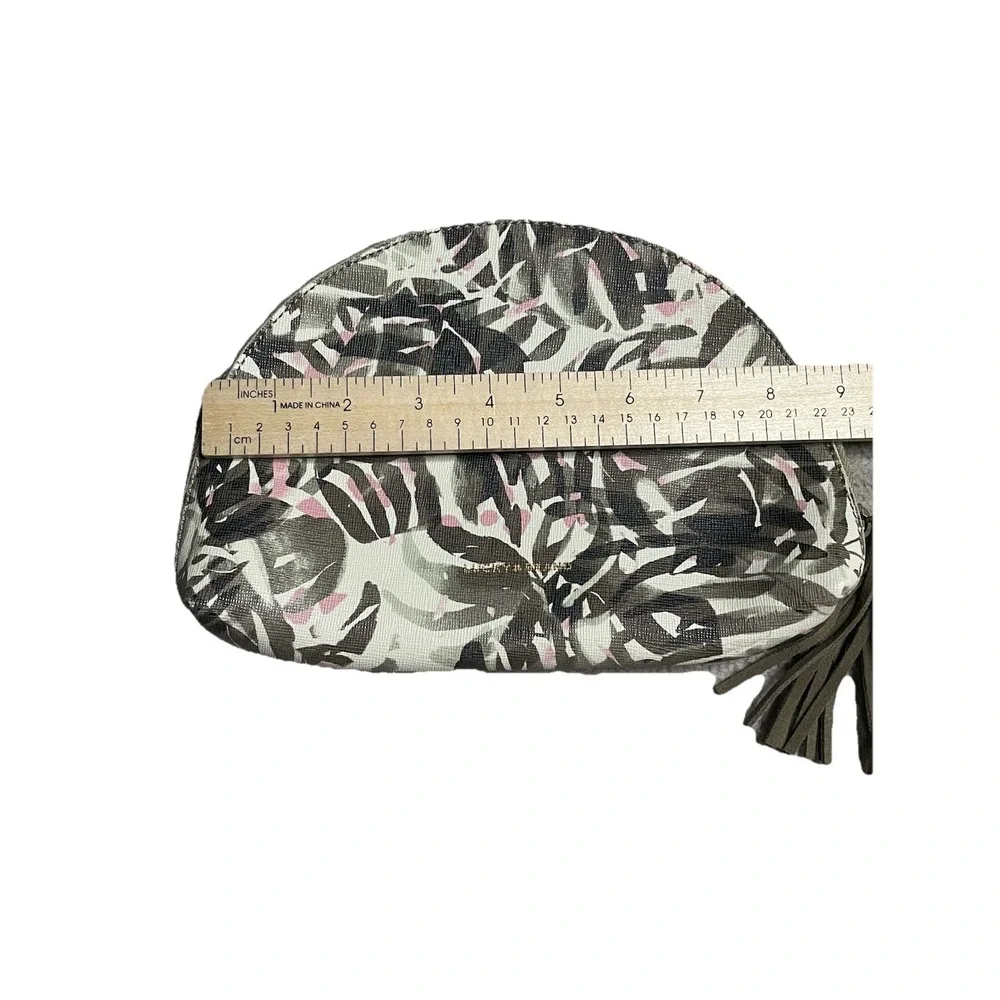 Lucky Brand Green Jungle Cosmetics Bag Style HKD0219 With Tassels 6.5